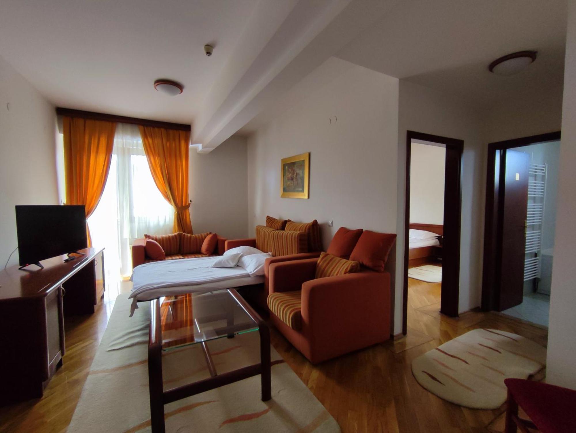Hotel M3 Donje Mladice Экстерьер фото