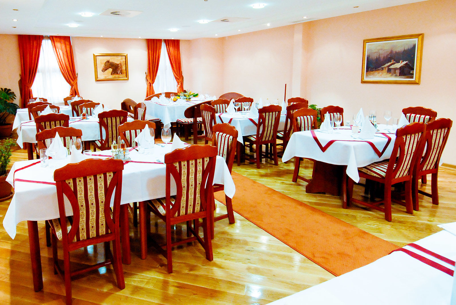 Hotel M3 Donje Mladice Экстерьер фото